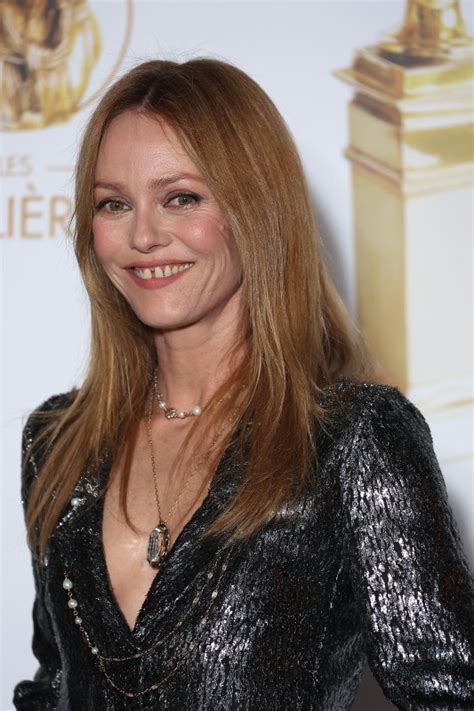 what happened to vanessa paradis